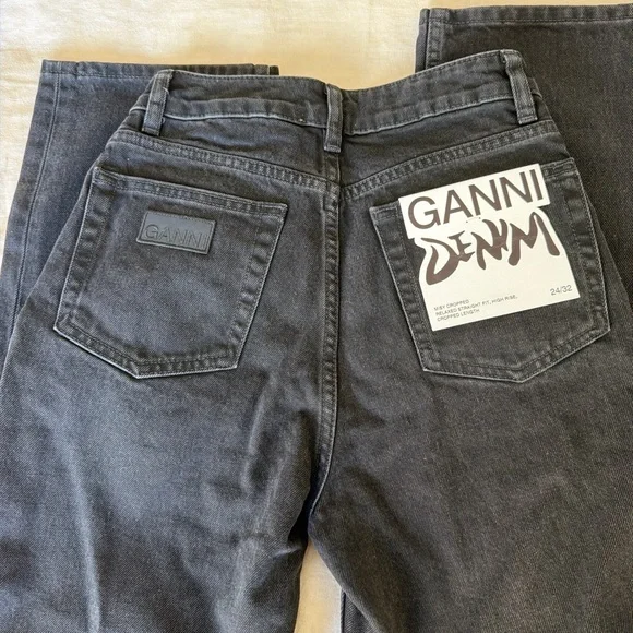 NWT Ganni Cropped Straight Jeans